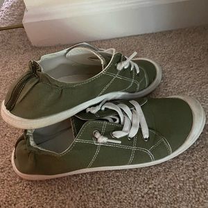 Olive shoes size 9